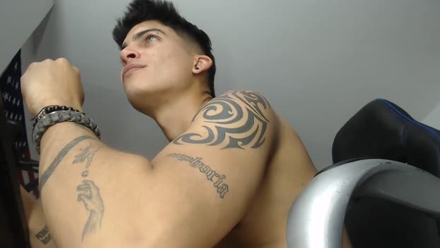 charlie_hotx  23-05-2023 video horny