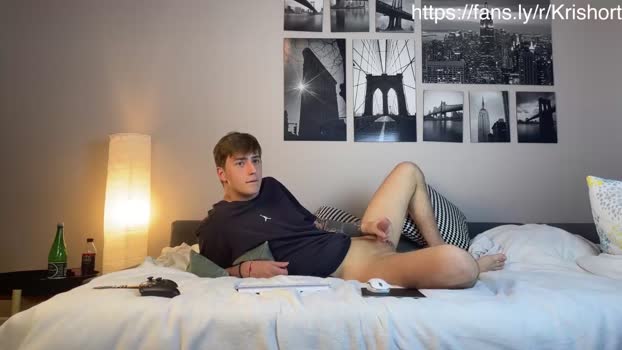 krishort  28-05-2023 video kiss