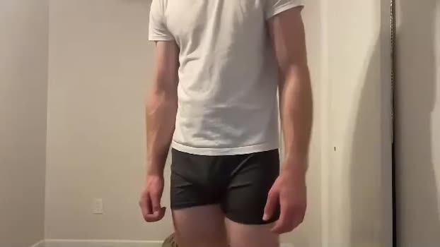 handsomepeck22  28-05-2023 video bigballs