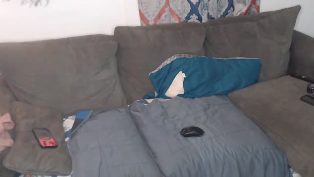 2curiouslyhotties  01-06-2023 video suckshow