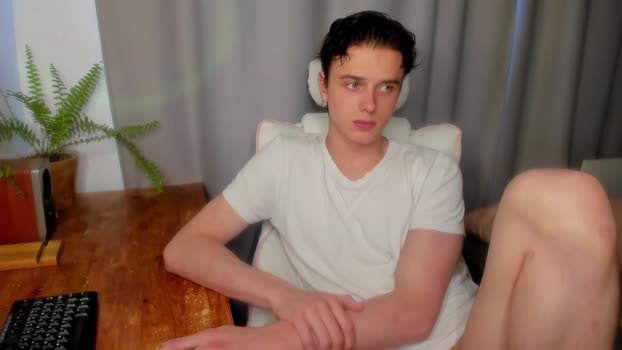 boyfromanothercity  02-06-2023 video orgasm