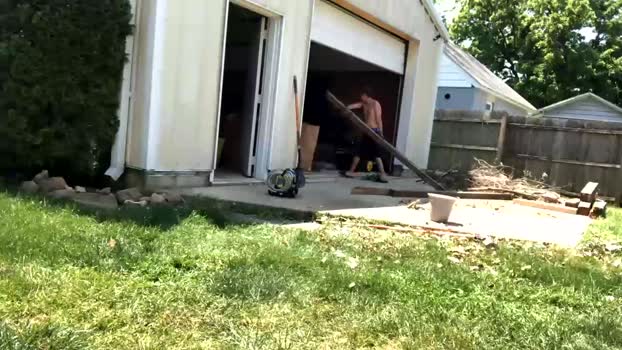 deviantill  01-06-2023 video striptease