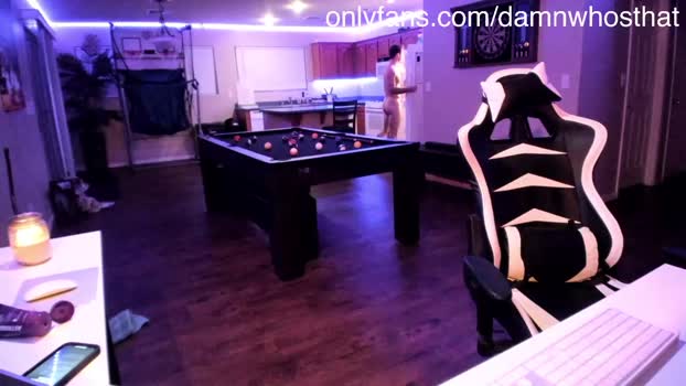 damn_whos_that  02-06-2023 video toy
