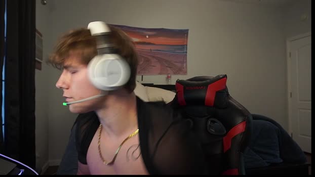 legendary_xx  05-06-2023 video bigtoys