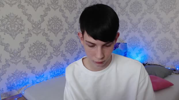 meelboynextdoor  04-06-2023 video naked