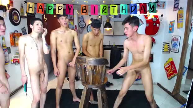 sextwinksx  04-06-2023 video spank