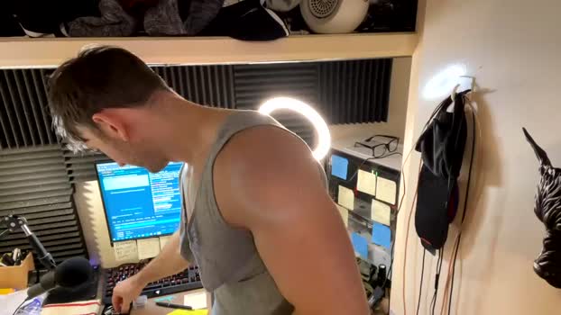 aussie_js  07-06-2023 video kissing