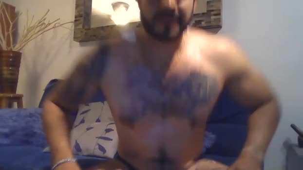 enzzo11  06-06-2023 video moan