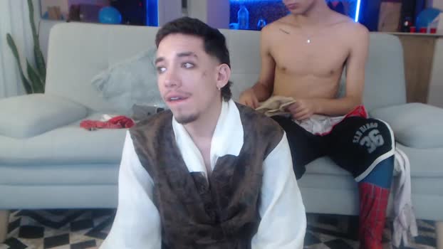 fratguysonline  10-06-2023 video kissing