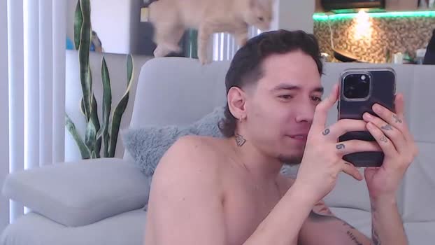 fratguysonline  13-06-2023 video naughty