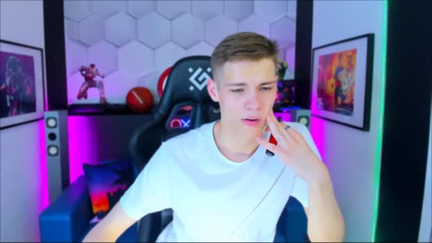 brad_bert  15-06-2023 video Ass