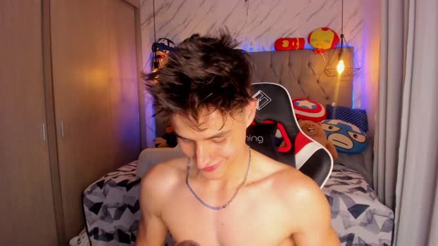 thomklein  17-06-2023 video kissing