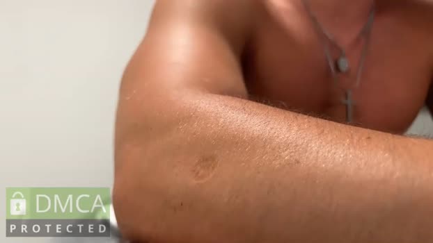 damnimhandsome25  18-06-2023 video kiss