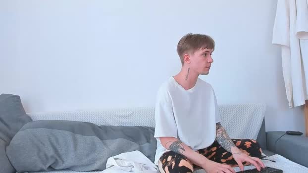 max_gen  19-06-2023 video lick