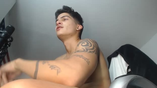 charlie_hotx  25-06-2023 video sexyfeet