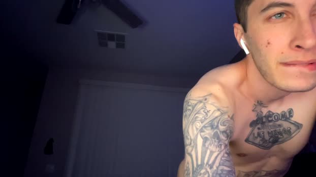 joshbanks97  25-06-2023 video sexykitty