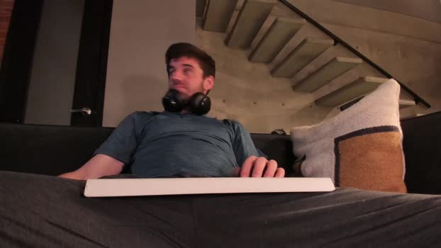 rndmzd  26-06-2023 video love