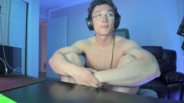 abbuddy920236  27-06-2023 video play