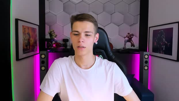 brad_bert  27-06-2023 video Ass