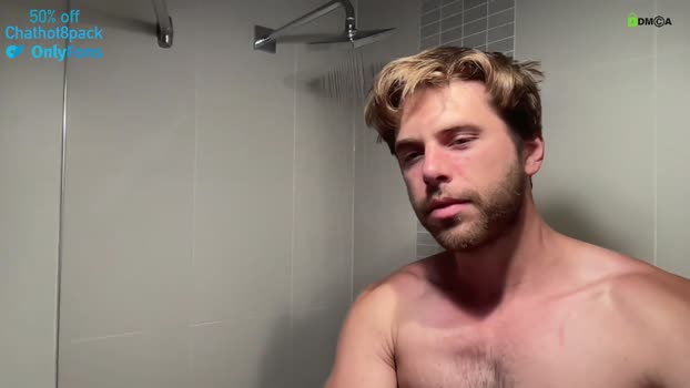 hot8pack01  03-07-2023 video kiss