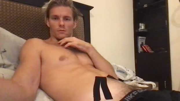 whiteconan  03-07-2023 video fingers