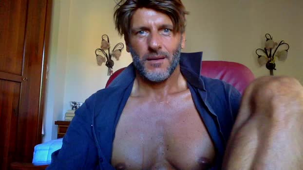 slater2011  08-07-2023 video playtime