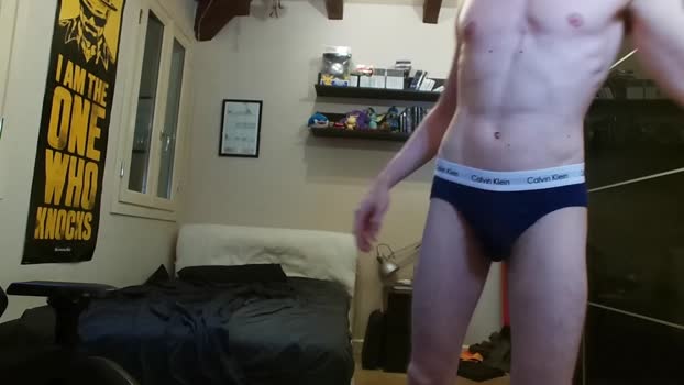 dumbnerd3  10-07-2023 video beauty