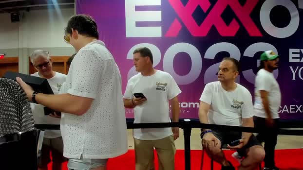 thejohnnystone  15-07-2023 video love