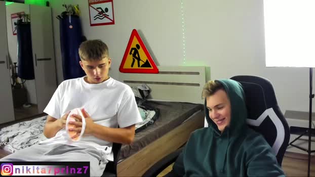 ali_bruin  19-07-2023 video horny