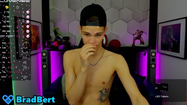 brad_bert  20-07-2023 video kinky