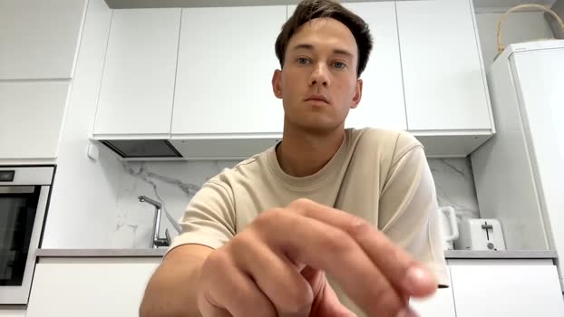 youcan__  20-07-2023 video kissing