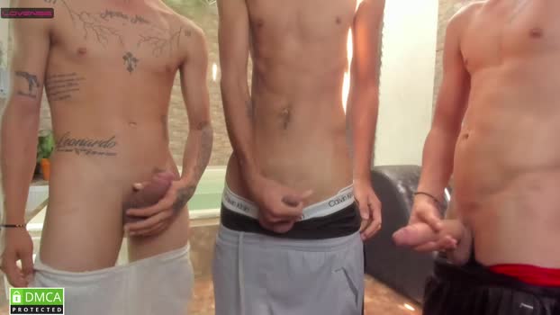 badguyss_bisex  25-07-2023 video suckshow