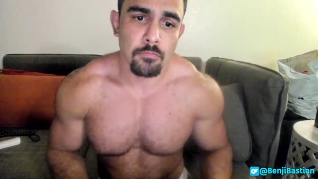 benjibastian  28-07-2023 video kissing