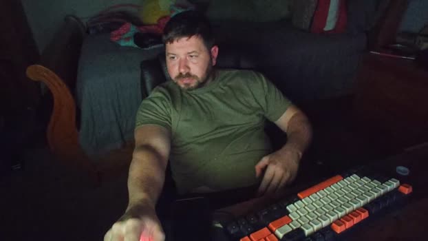 louisvillebull  29-07-2023 video gag