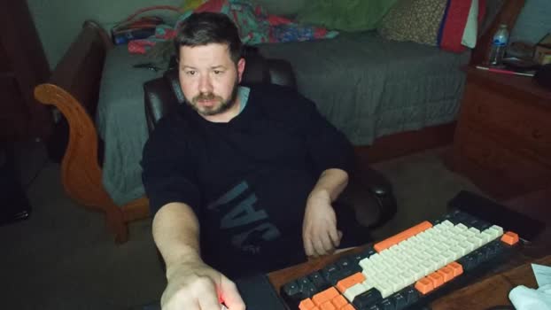 louisvillebull  31-07-2023 video playtime