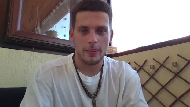 roberto_twink1  01-08-2023 video sexymale