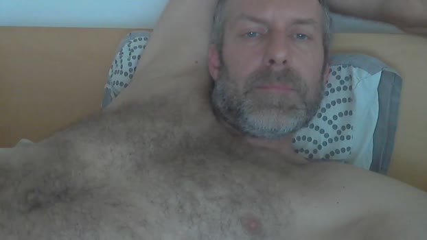 redandbluecloud  02-08-2023 video amateur