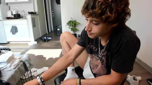 bashful4200  02-08-2023 video amateur