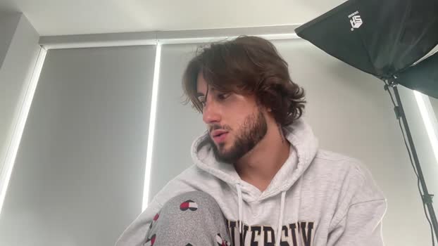 17inchdick17  05-08-2023 video spank