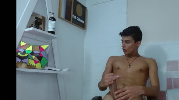 bjonr_haward  05-08-2023 video Topless