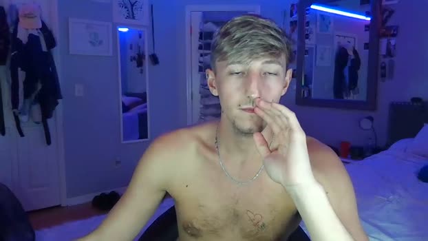 charles_mason21  06-08-2023 video Topless