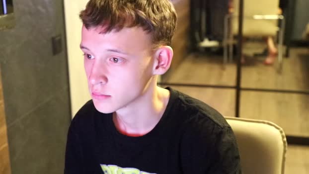 nikolas_cute  07-08-2023 video fuckher