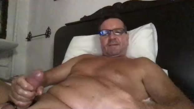 sixpak7  13-08-2023 video legs