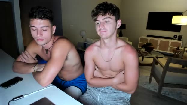 rawr_itsben  14-08-2023 video legs