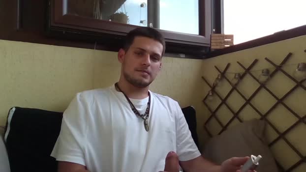 roberto_twink1  15-08-2023 video jerkoff