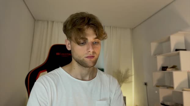 devilnut1  16-08-2023 video Webcam