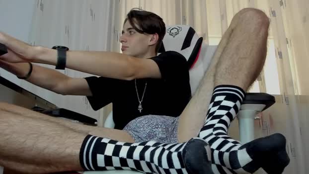 orlandocolt  17-08-2023 video sexy