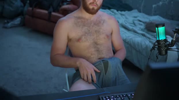 sixft6cock  17-08-2023 video lick