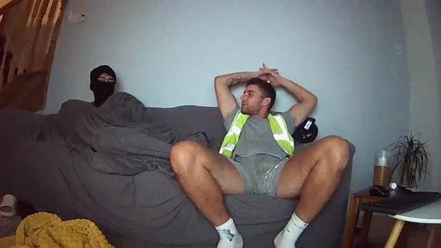 englishladxxx  17-08-2023 video kiss