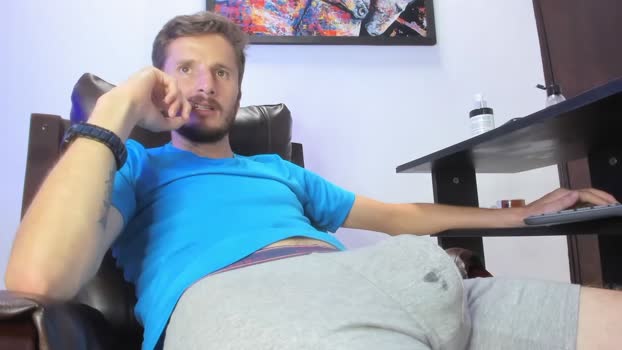 horse_man2  19-08-2023 video kissing